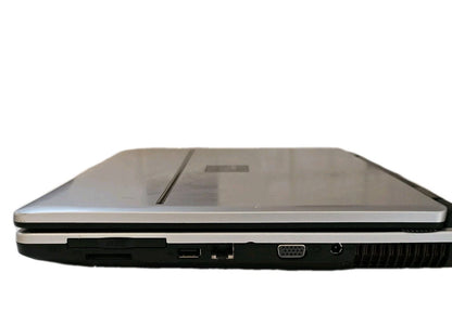 Fujitsu Amilo Pi 2515 - Intel Core 2 Duo T5250 - 2GB Ram - No Storage