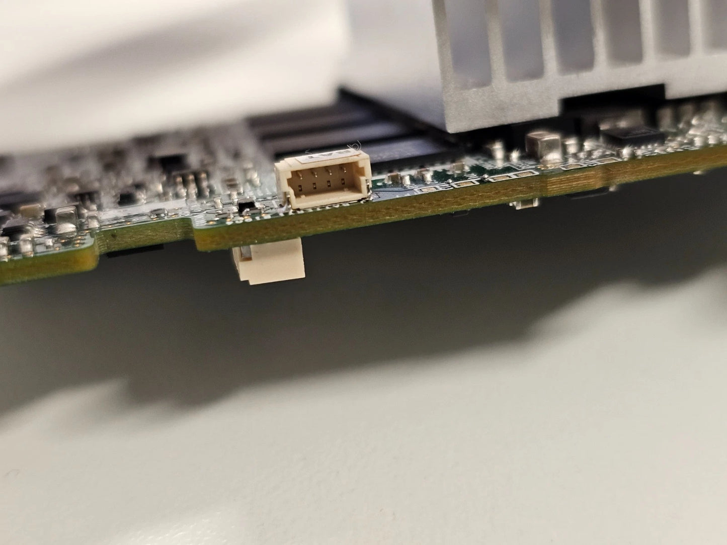 Dell 05CT6D PERC H710 6GBPS SAS/SATA Mini Mono PCI Express Raid Controller